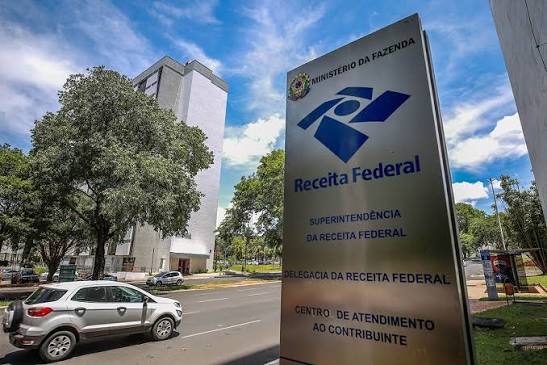Receita e CGIBS publicaram o cronograma de NF-e, NFS-e e outros DF-e. Entenda as datas de IBS e CBS e prepare sua empresa.